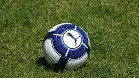 NBA董事会通过马克·沃尔特100亿巨额收购湖人队交易